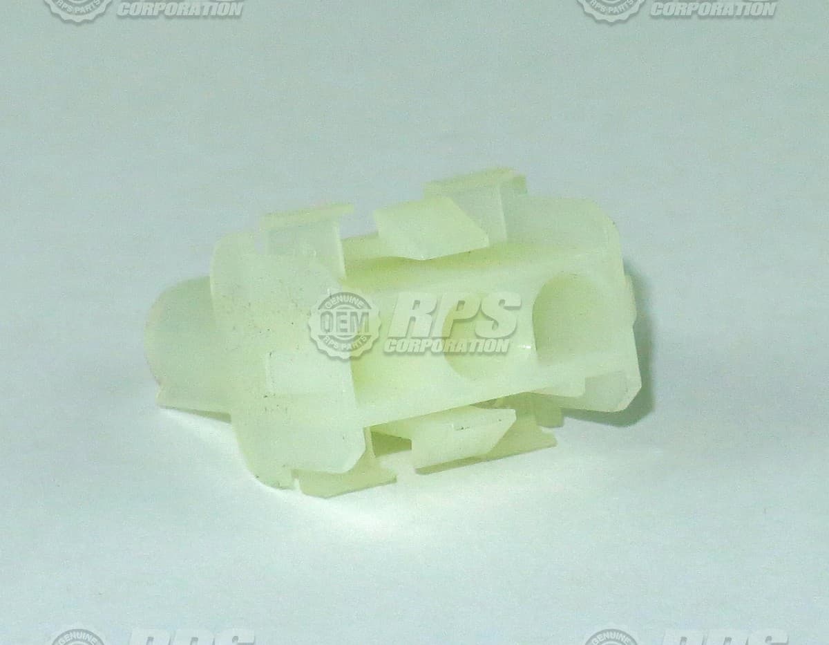E-301 - Housing,3 Pin,Female